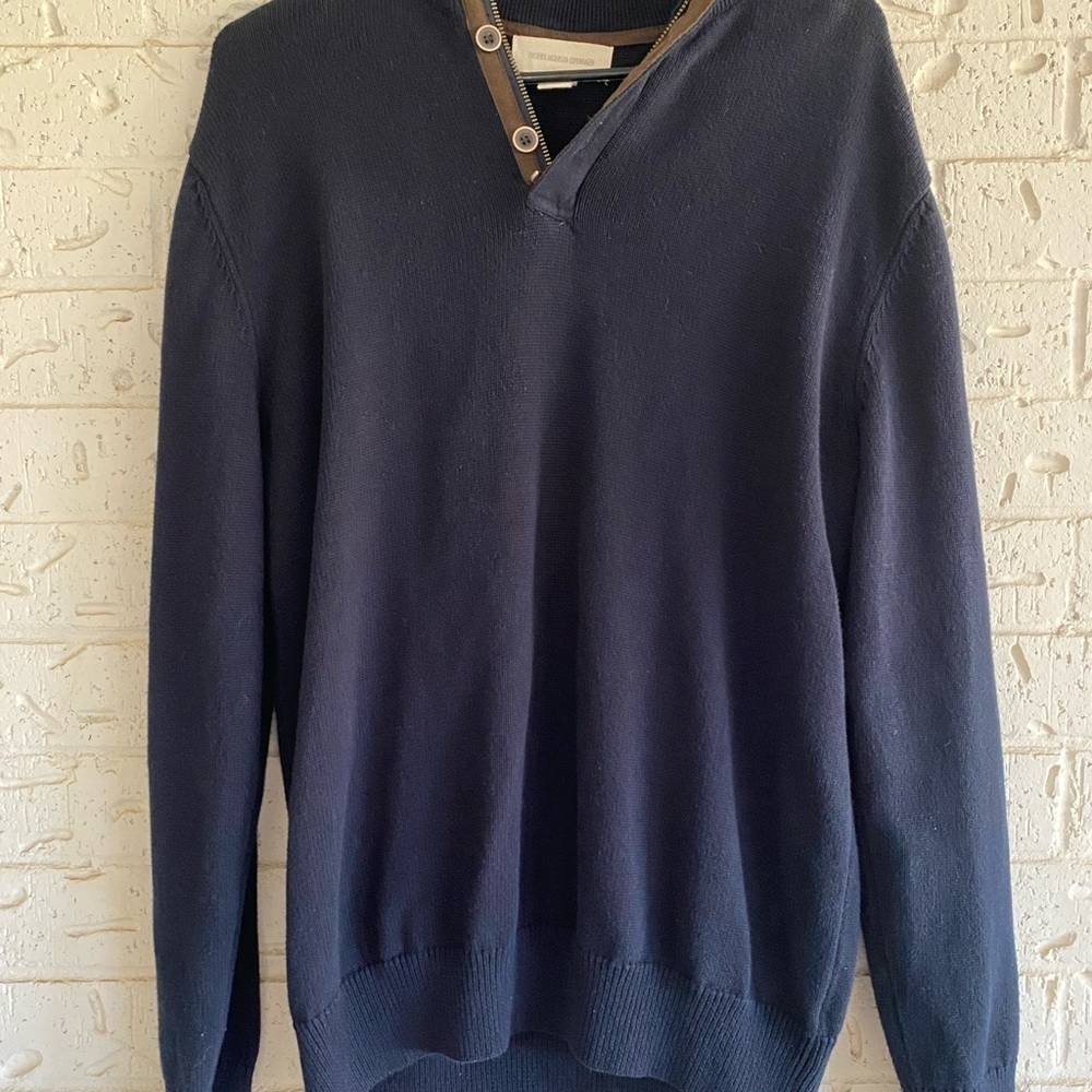 Frederik Anderson Copenhagen Classic Cotton Navy Sweater w/ Button Accent Large